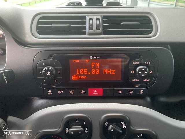 Fiat Panda 1.0 Hybrid Cross - 17