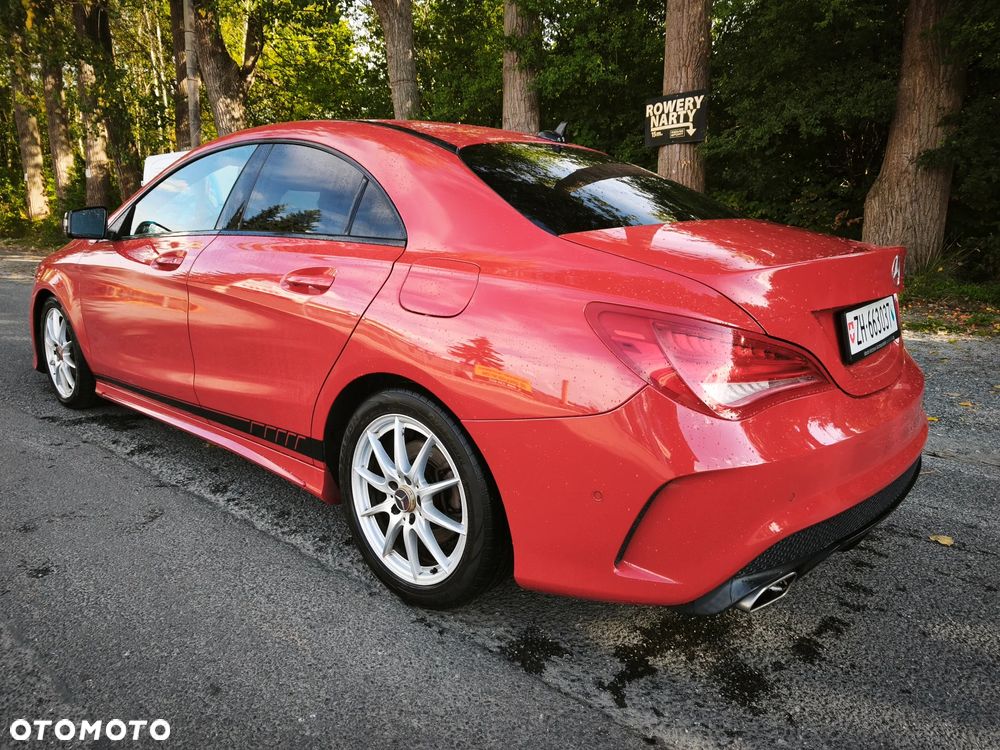 Mercedes-Benz CLA 200 7G-DCT AMG Line - 3