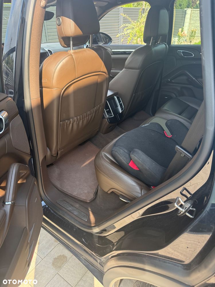 Porsche Cayenne S Diesel - 15