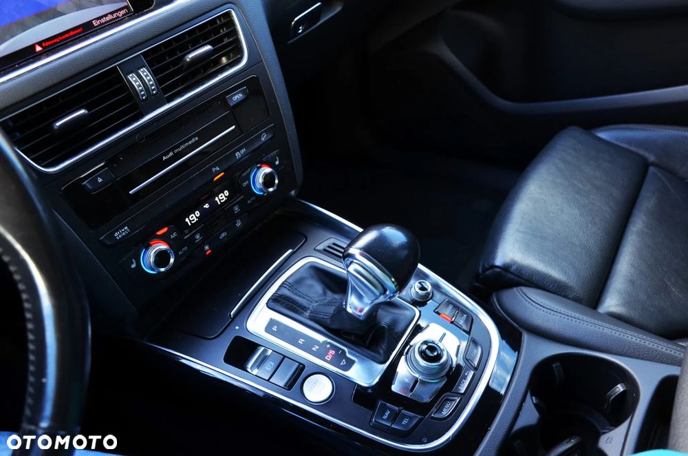 Audi Q5 2.0 TFSI quattro tiptronic - 26
