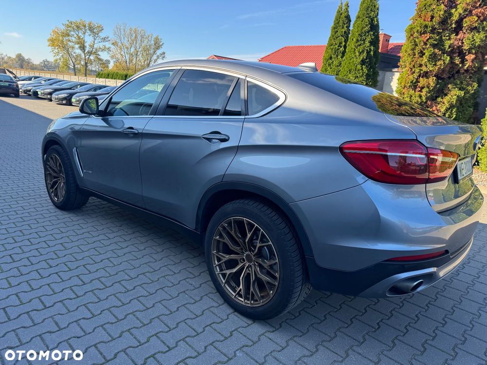BMW X6 xDrive35i Performance M Paket - 15