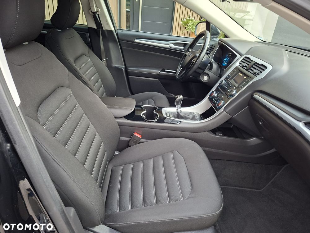 Ford Mondeo - 11