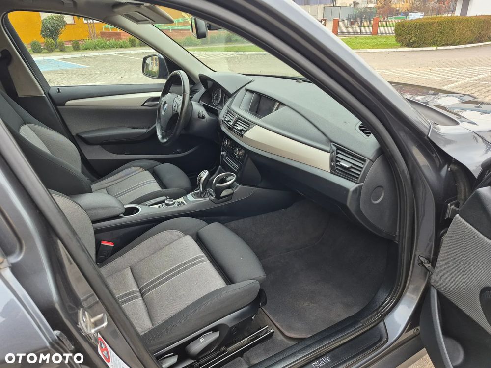 BMW X1 xDrive18d Sport Line - 19