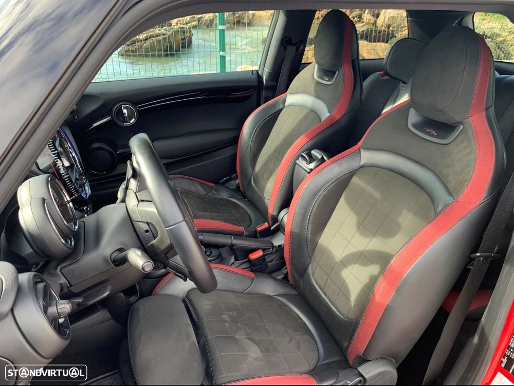 MINI 3 Portas John Cooper Works Auto Desportiva - 3