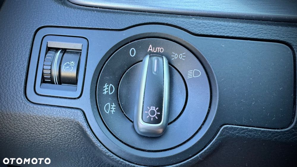 Volkswagen Passat Variant 2.0 TDI BlueMotion Technology Comfortline - 20