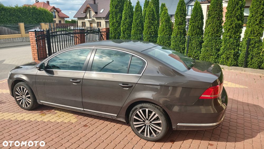 Volkswagen Passat 1.8 TSI Comfortline DSG - 4