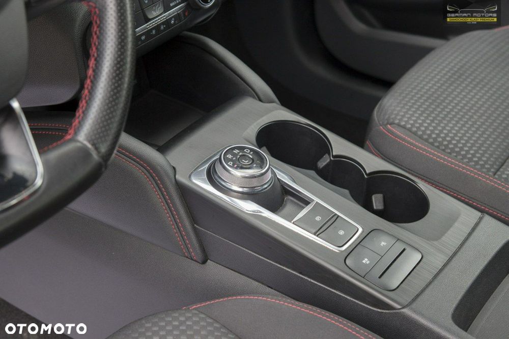 Ford Kuga - 21