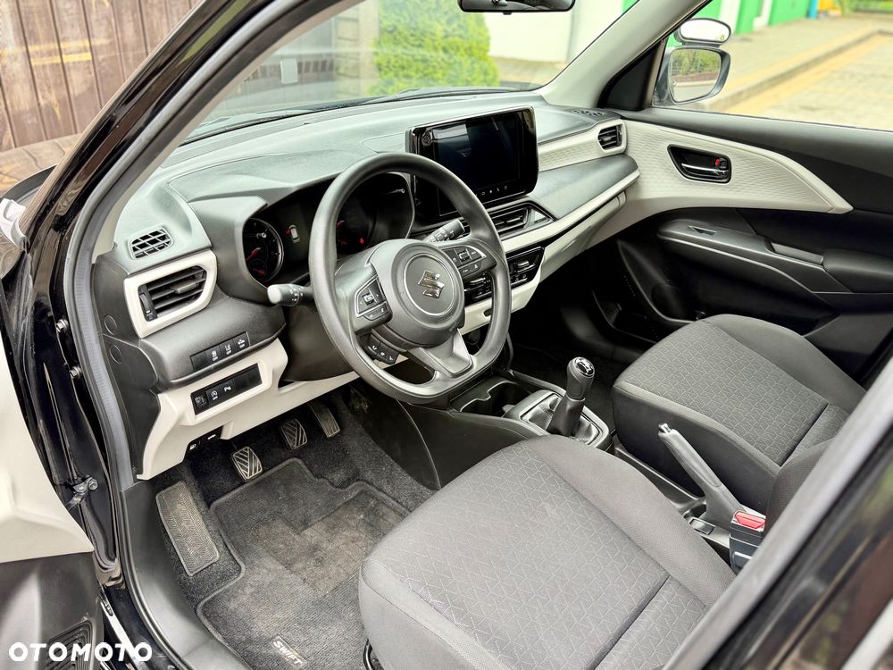 Suzuki Swift 1.2 Dualjet Hybrid MT Comfort - 11