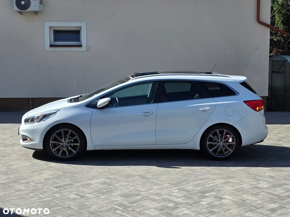 Kia Ceed 1.6 CRDi 128 Platinum Edition - 21