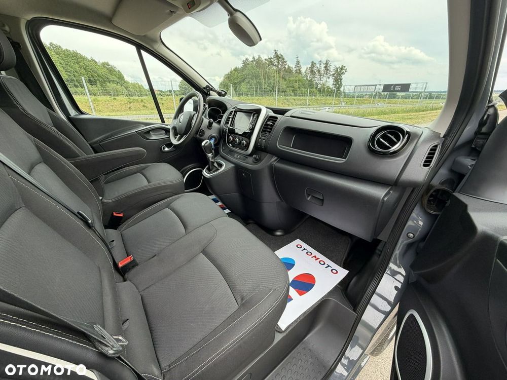 Renault Trafic - 10