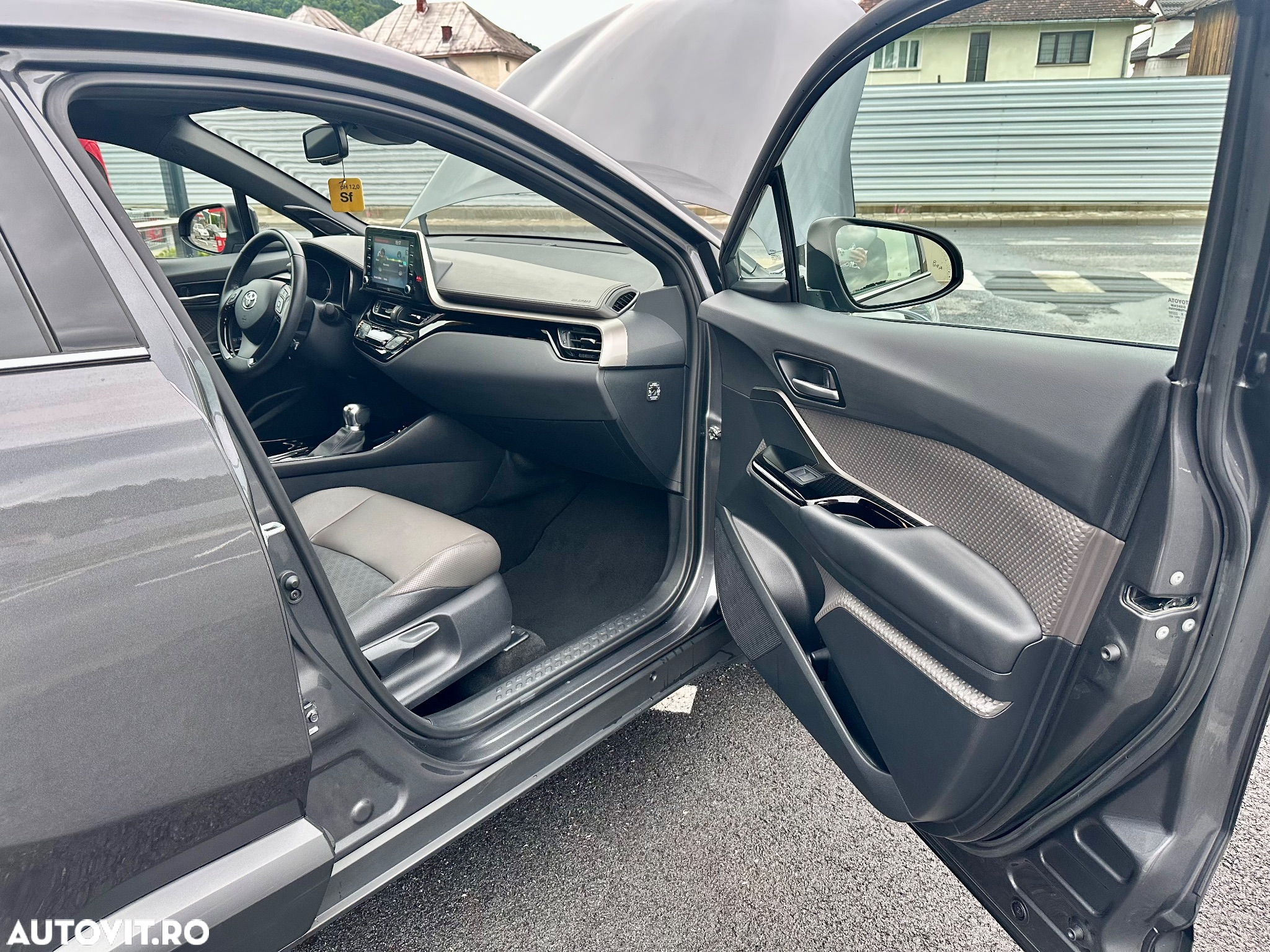 Toyota C-HR 1.8 HSD 122 CP 4x2 CVT Style - 7