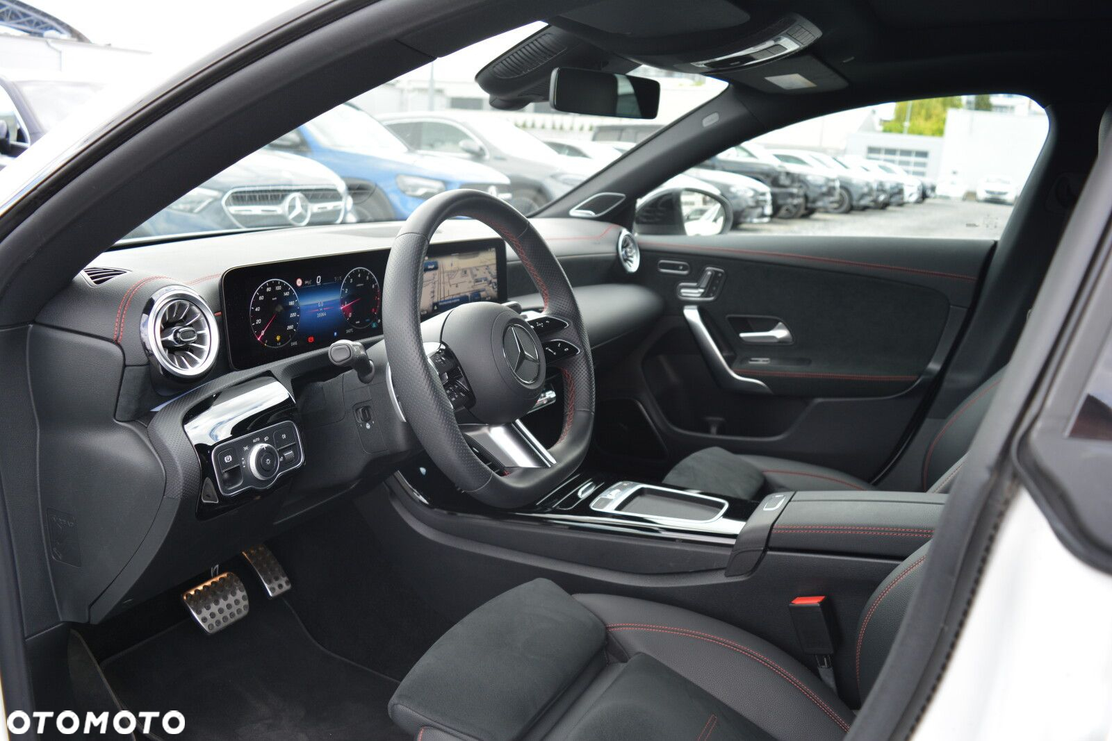 Mercedes-Benz CLA 200 AMG Line 7G-DCT - 15