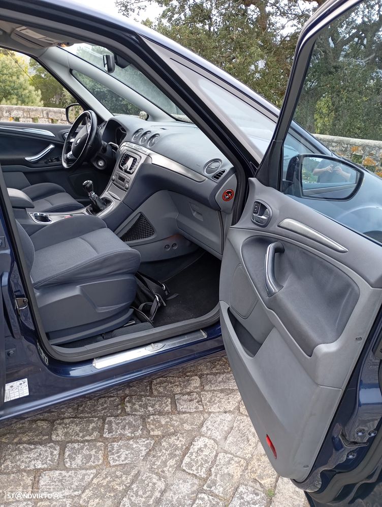 Ford S-Max 1.8 TDCi Titanium 7L - 9