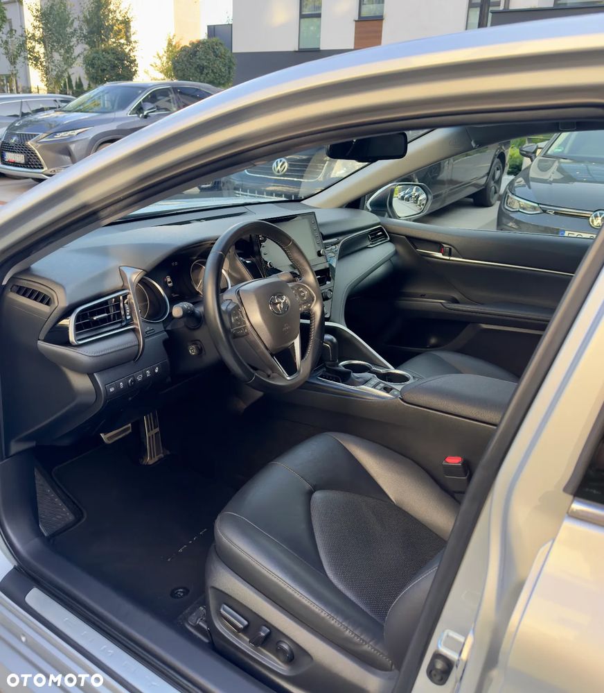 Toyota Camry 2021 photo 4