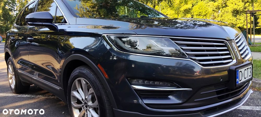 Lincoln MKC - 9