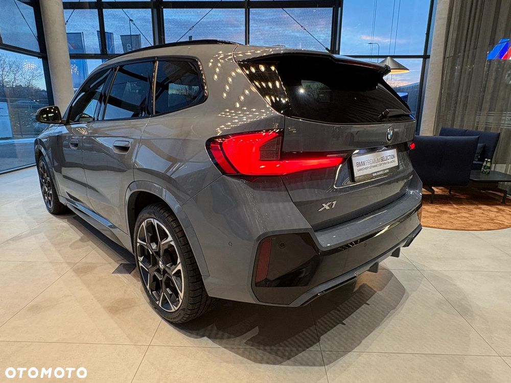 BMW X1 - 5