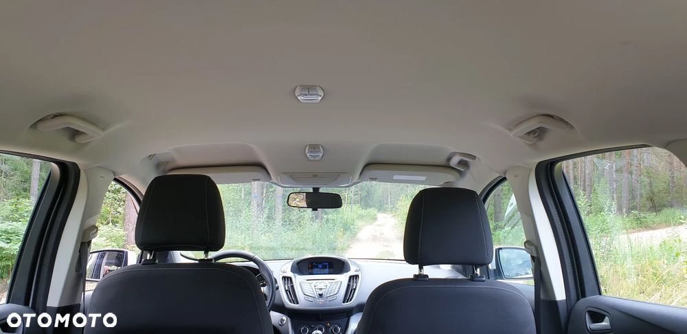 Ford Kuga 1.6 EcoBoost 2x4 SYNC - 8