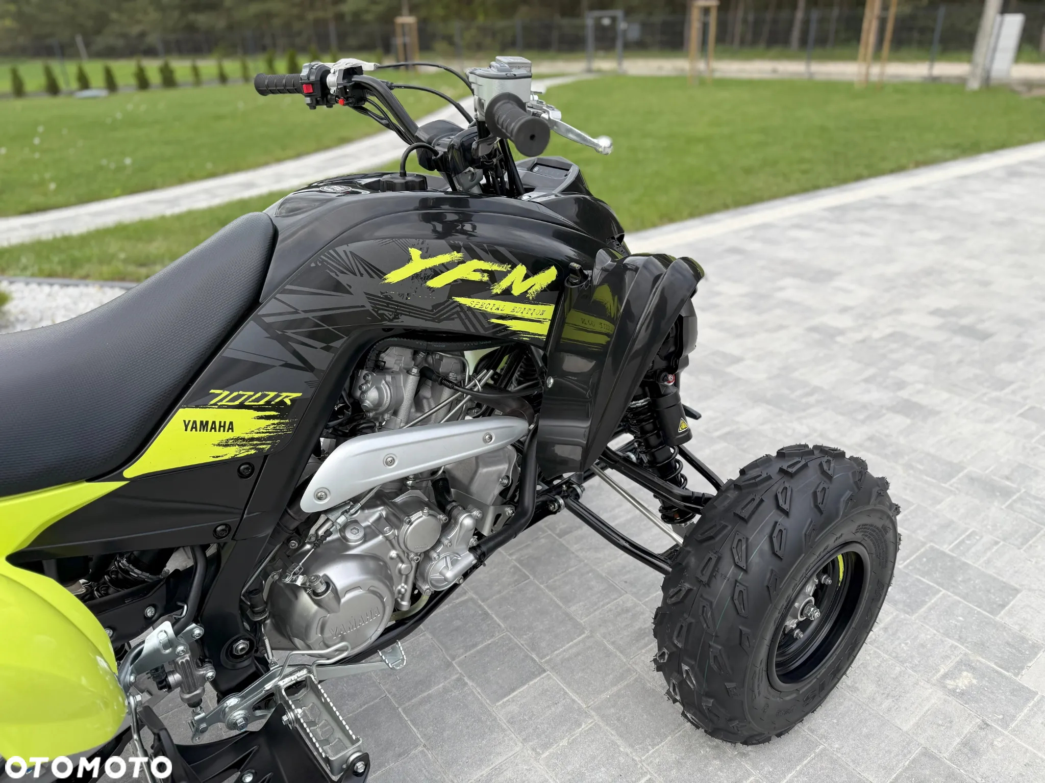 Yamaha Raptor - 24