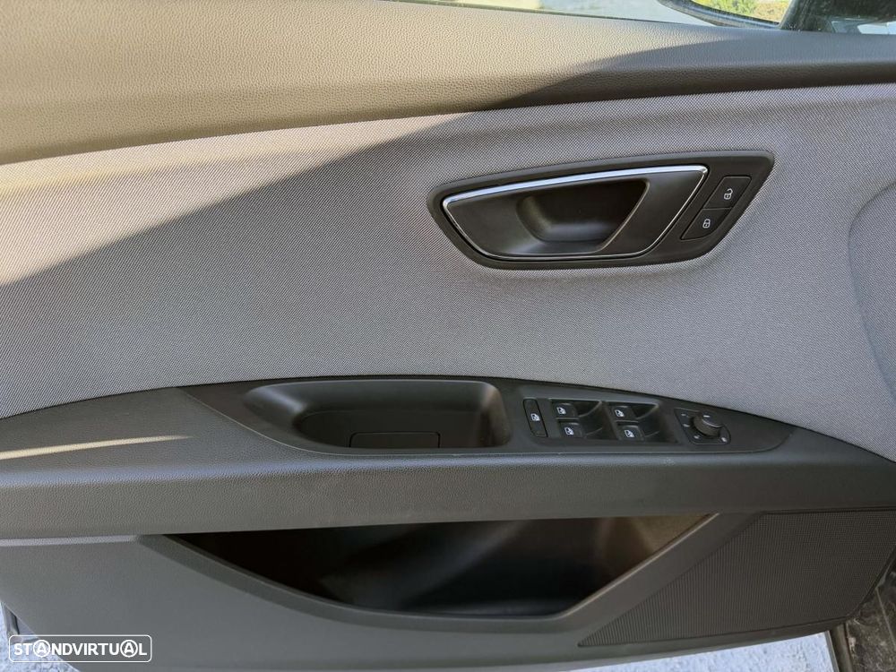 SEAT Leon ST 1.6 TDI Style S/S - 11