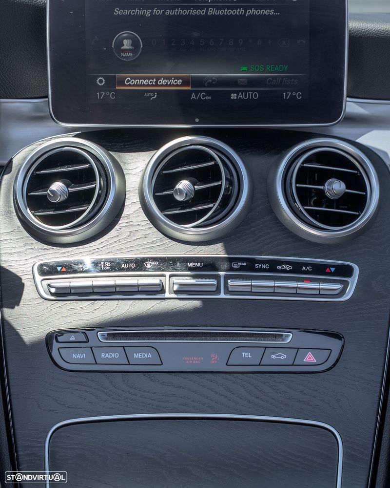 Mercedes-Benz C 220 d Coupe 4Matic 9G-TRONIC AMG Line - 19