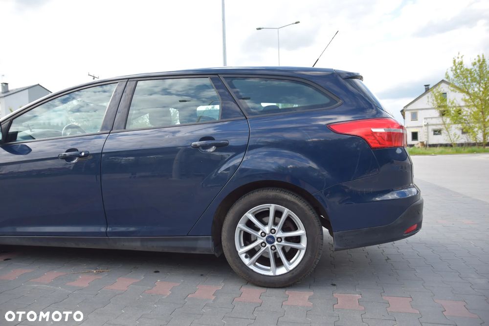 Ford Focus 1.5 EcoBoost Trend ASS - 10