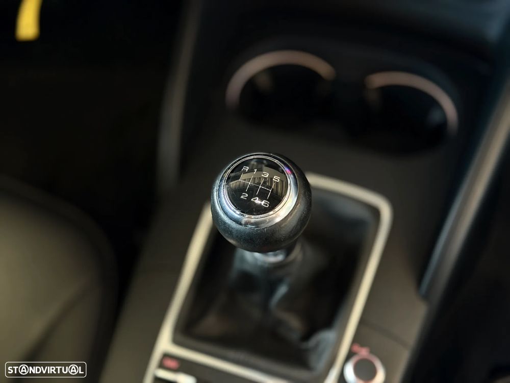 Audi A3 1.6 TDI S line Sport Pack - 16