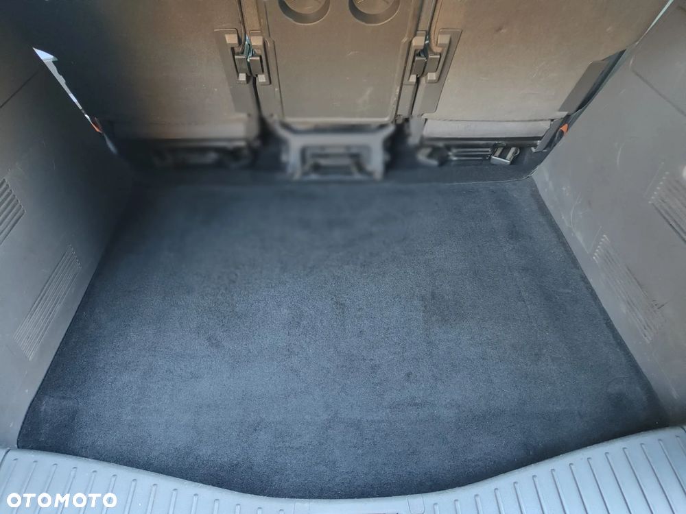 Ford Focus C-Max 1.6 TDCi FX Silver - 16