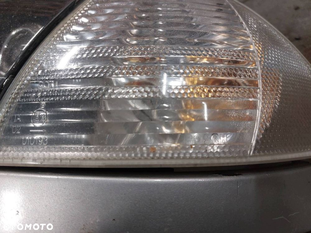 PAS PRZEDNI WZMOCNIENIE CZOŁOWE + CHŁODNICE + LAMPY XENON BMW E46 2.0 D M47 - 7