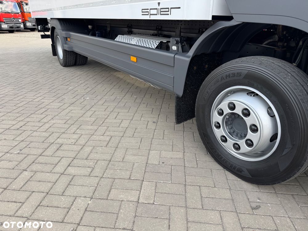 Mercedes-Benz ATEGO - 24