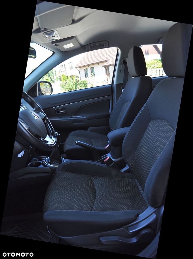 Mitsubishi ASX 1.6 Instyle - 21
