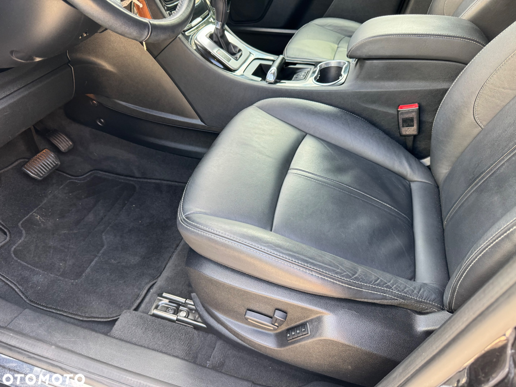 Ford S-Max 2.0 TDCi DPF Champions Edition - 30