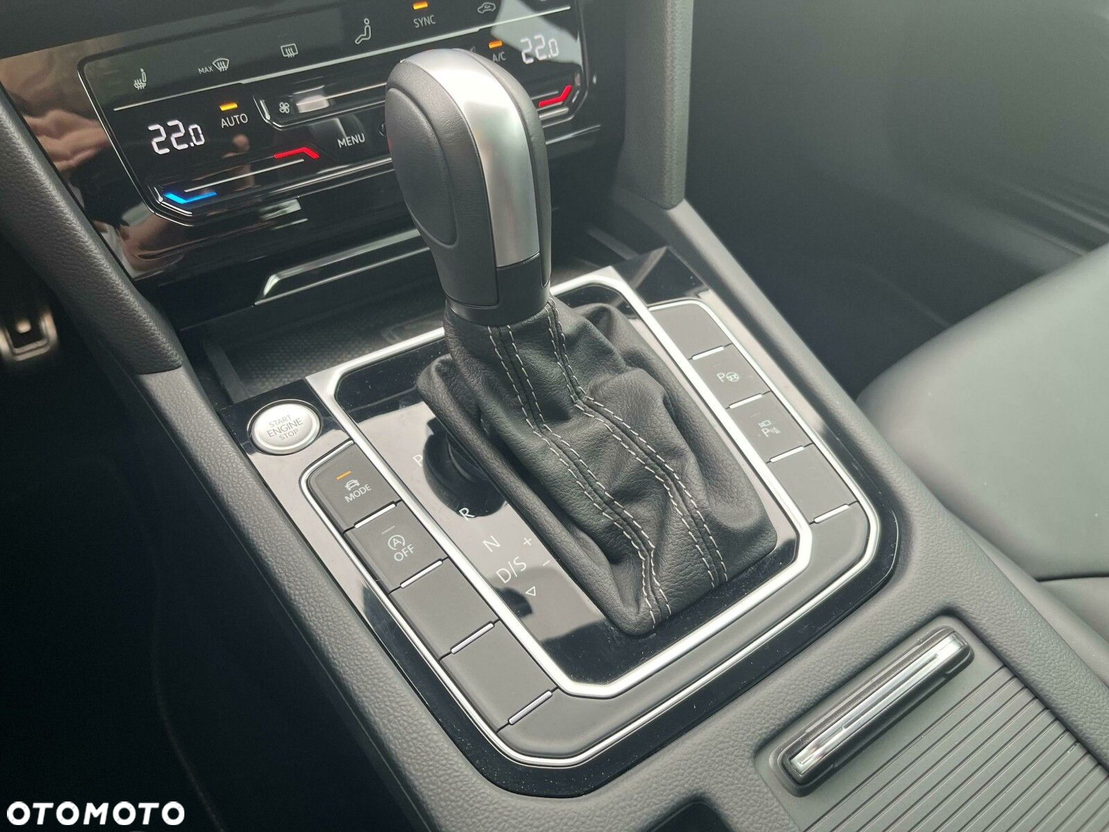 Volkswagen Arteon 2.0 TSI R-Line DSG - 25