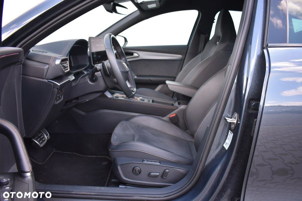 Cupra Formentor 1.5 eTSI mHEV DSG - 17