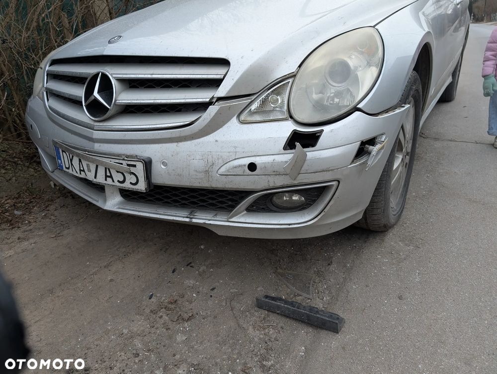 Mercedes-Benz Klasa R 500 L 4-Matic - 22