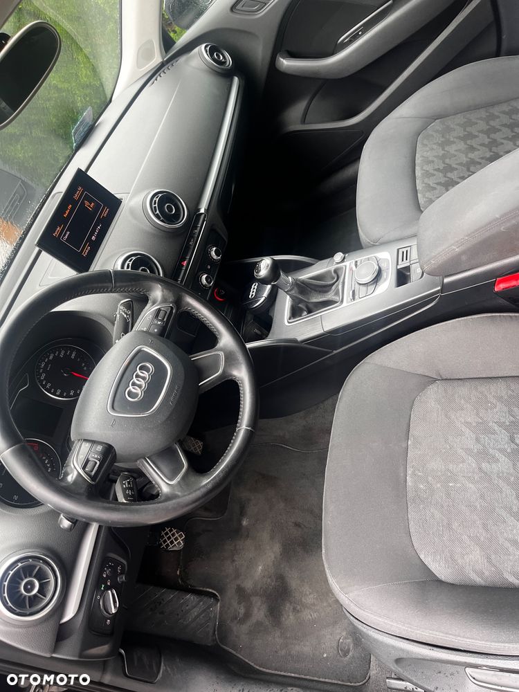 Audi A3 Sportback - 17