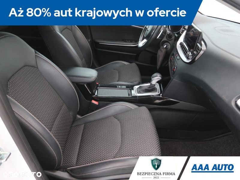 Kia Ceed - 11