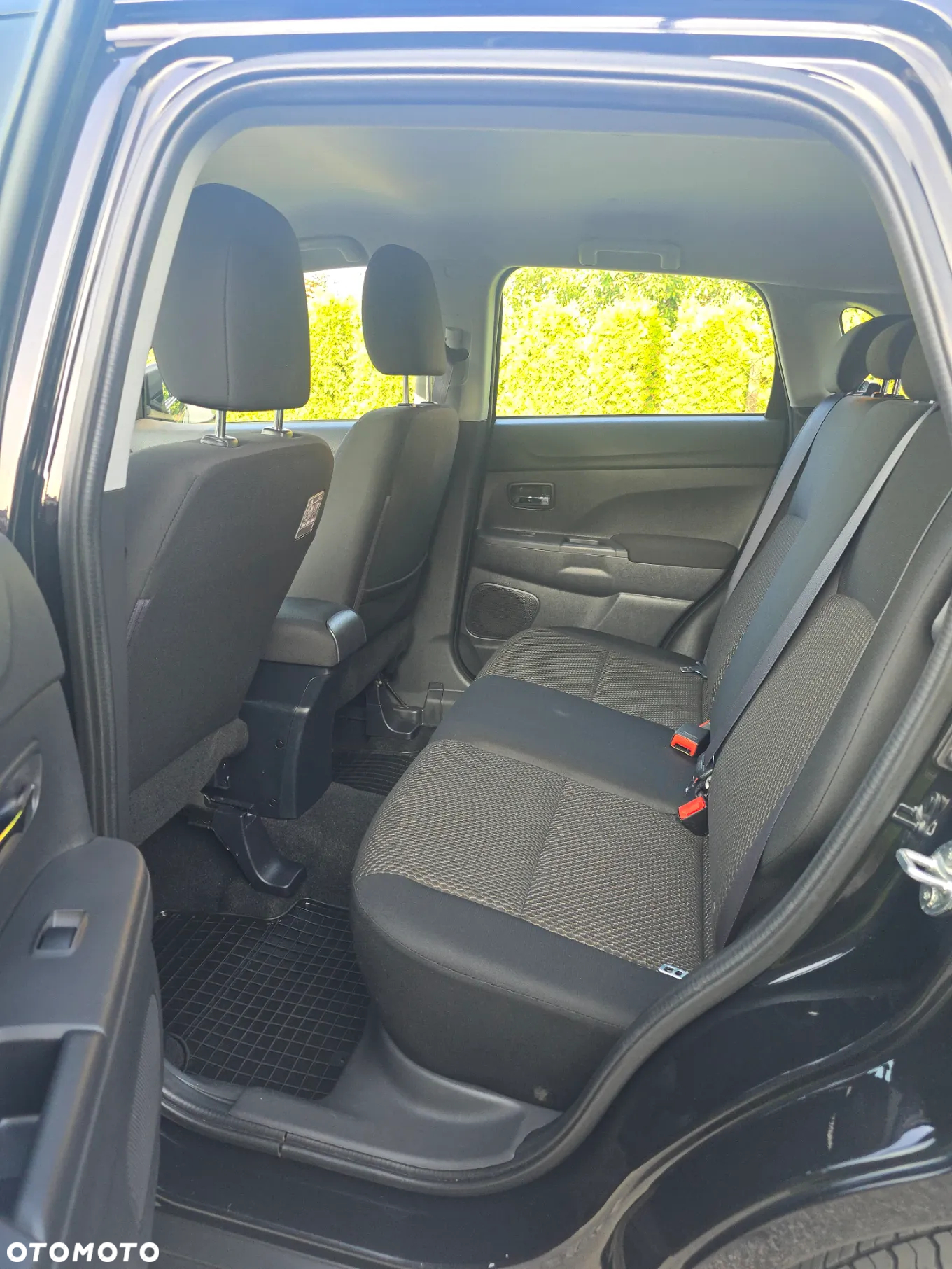 Mitsubishi ASX - 14