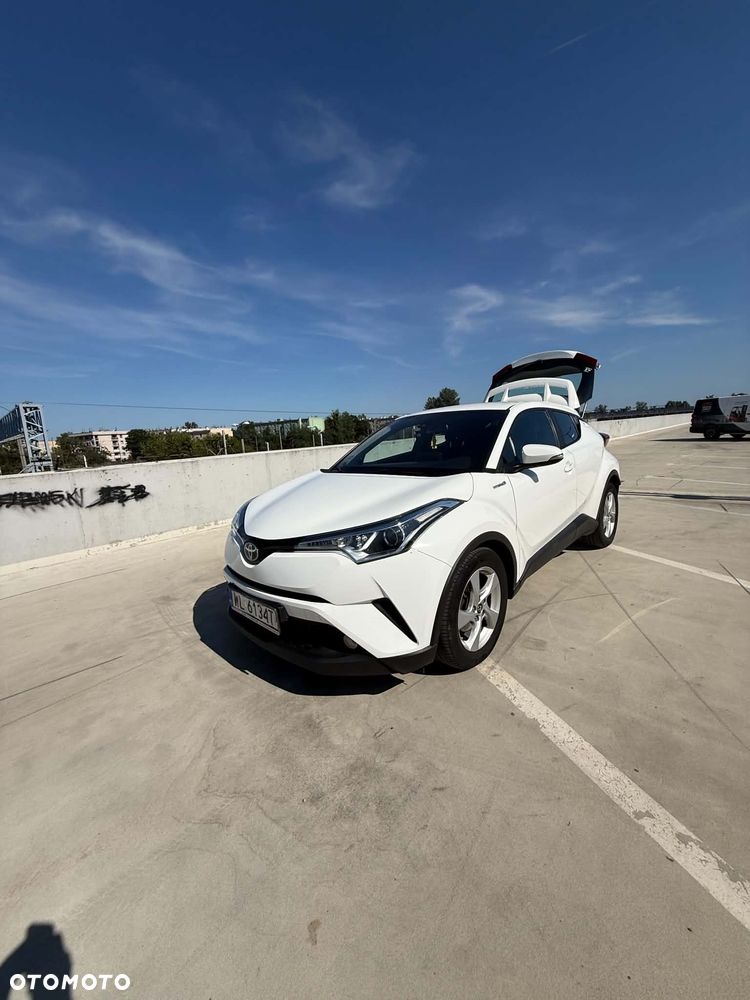 Toyota C-HR 1.8 Hybrid Dynamic - 1