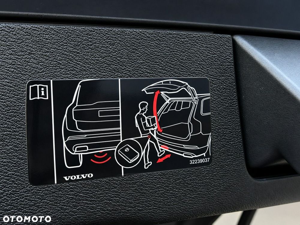 Volvo XC 60 - 22
