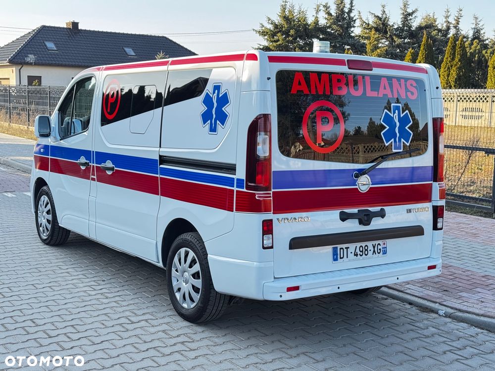 Opel Vivaro - 2