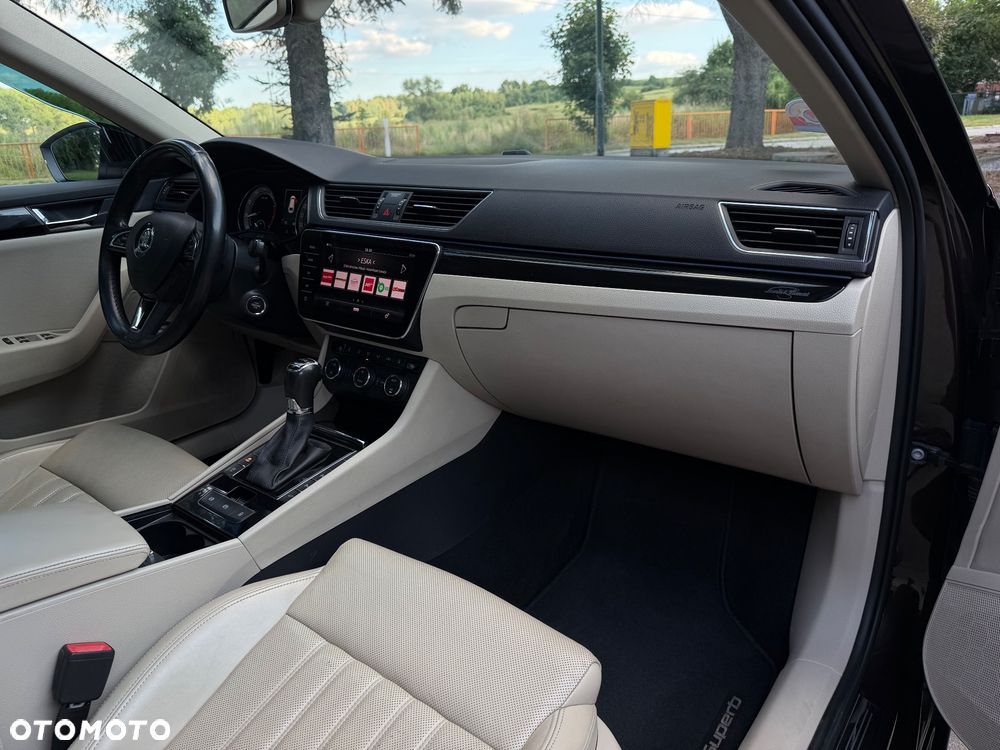 Skoda Superb 2.0 TSI 4x4 L&K DSG - 10