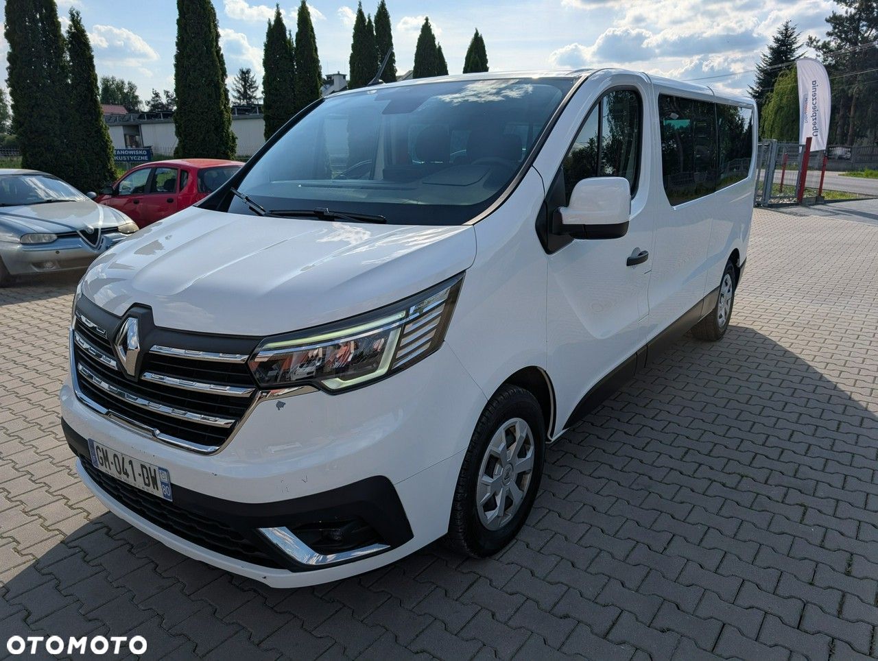 Renault Trafic - 1
