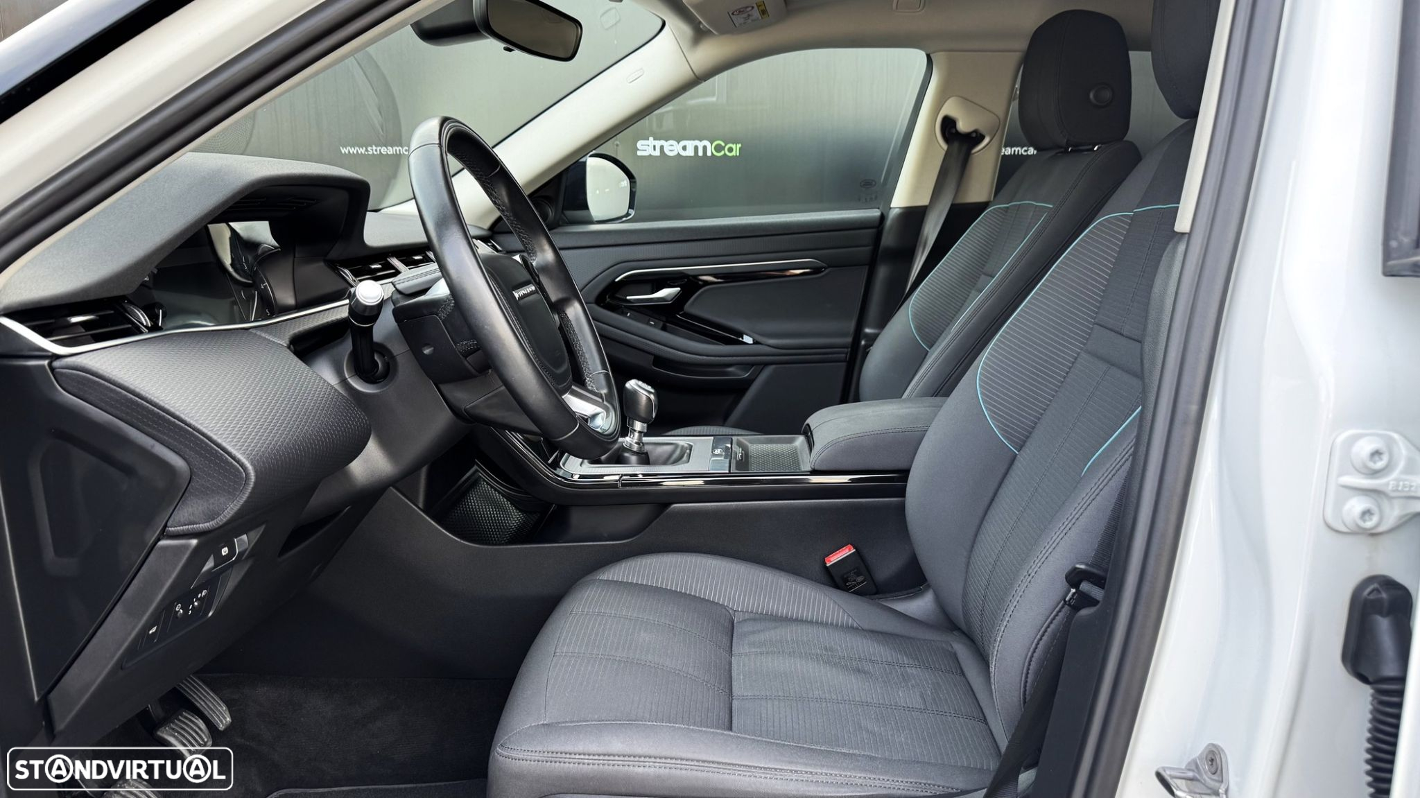 Land Rover Range Rover Evoque 2.0 D150 - 11