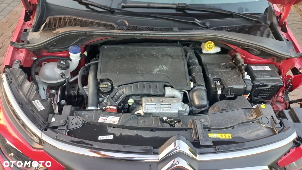 Citroën C3 Pure Tech 110 S&S EAT6 SHINE - 9