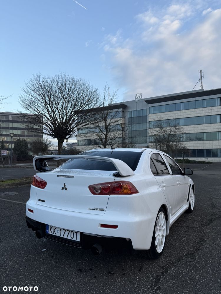 Mitsubishi Lancer Evolution - 4