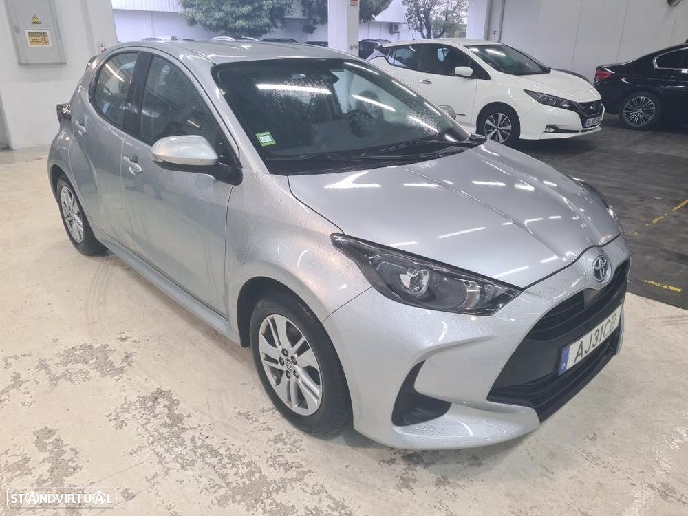 Toyota Yaris 1.5 HDF Comfort Plus - 4