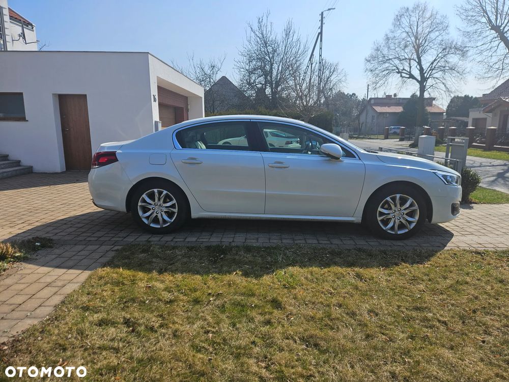 Peugeot 508 1.6 e-THP Allure S&S - 10