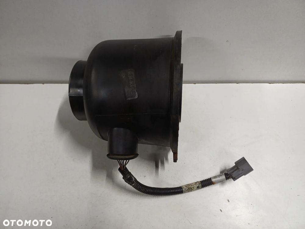 Obudowa filtra powietrza przeplywomierz FORD F150 4.2 V6 03-08R