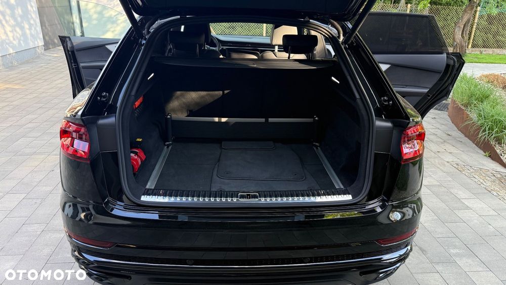 Audi Q8 ver-50-tdi-mhev-quattro-black-edition-tiptronic - 13