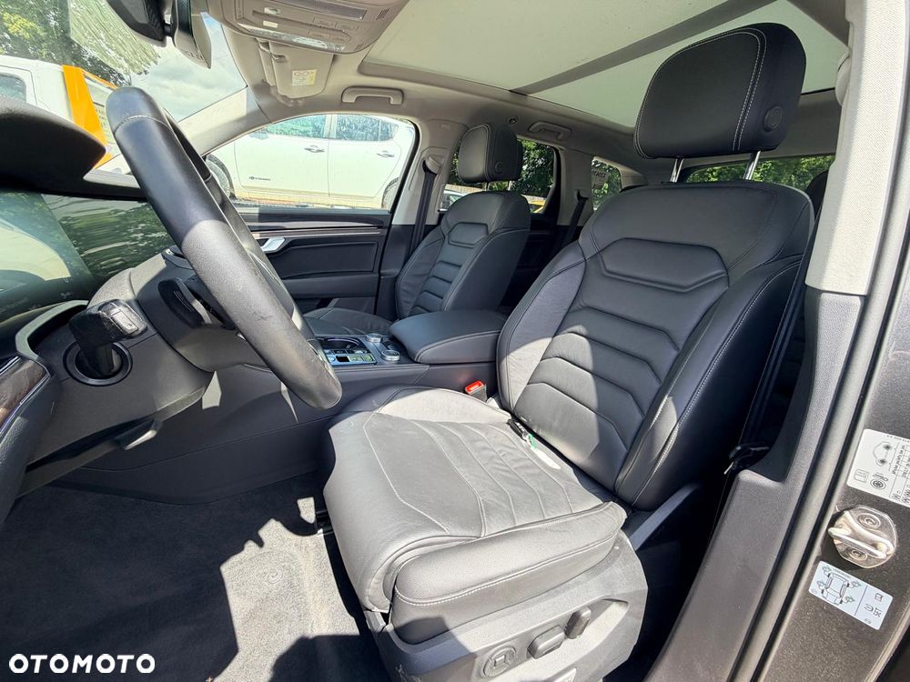 Volkswagen Touareg V6 e-Hybrid OPF 4Motion Elegance FINAL EDITION - 21